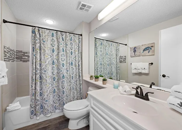 Colony East 14d Holiday home